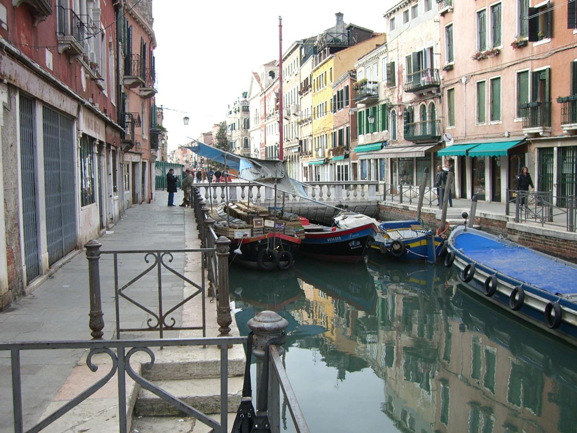 Veneziacentopercento Nicoli Apartment Bagian luar foto