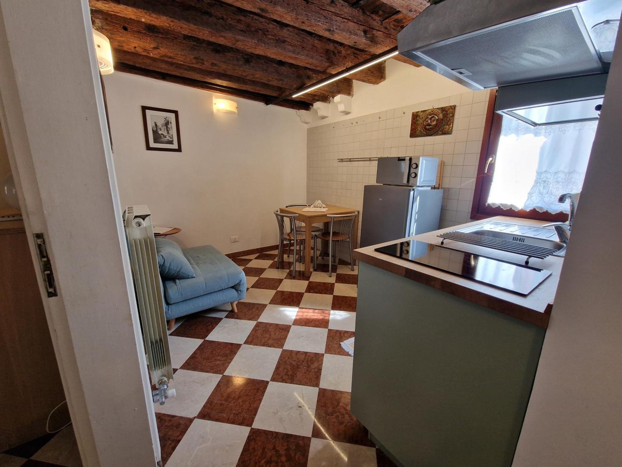 Veneziacentopercento Nicoli Apartment Bagian luar foto